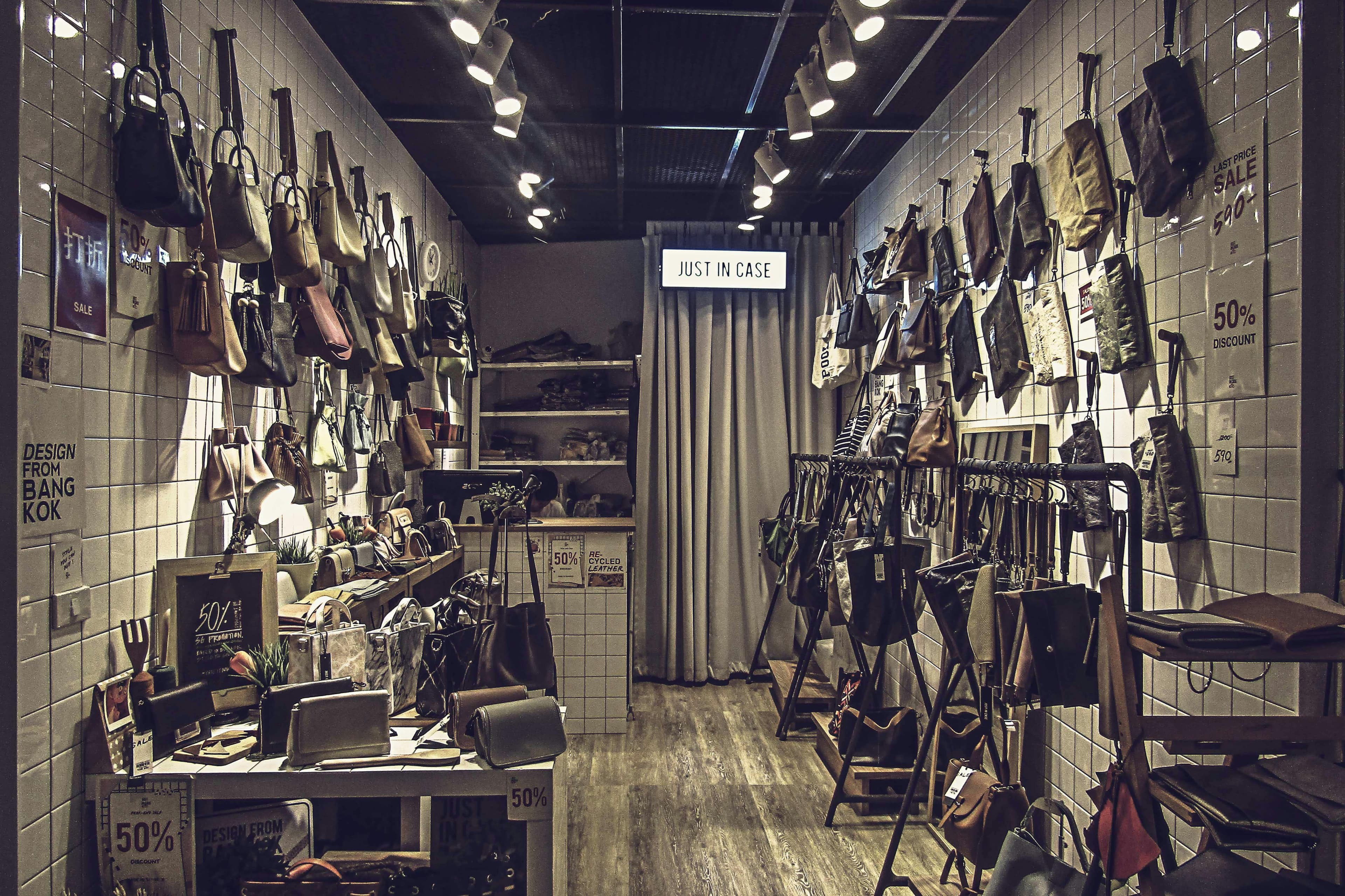 How to Check the Condition of a Secondhand Designer Bag - blog guide